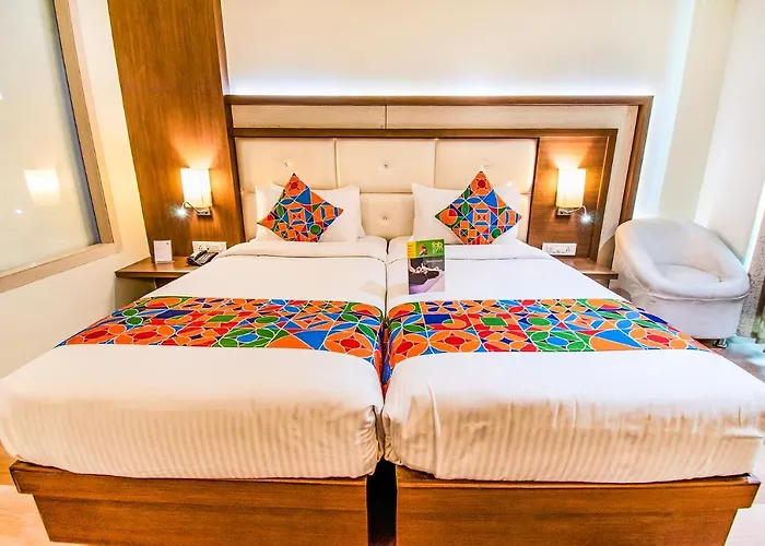 Fabhotel Vatika Mumbai Nasik Highway