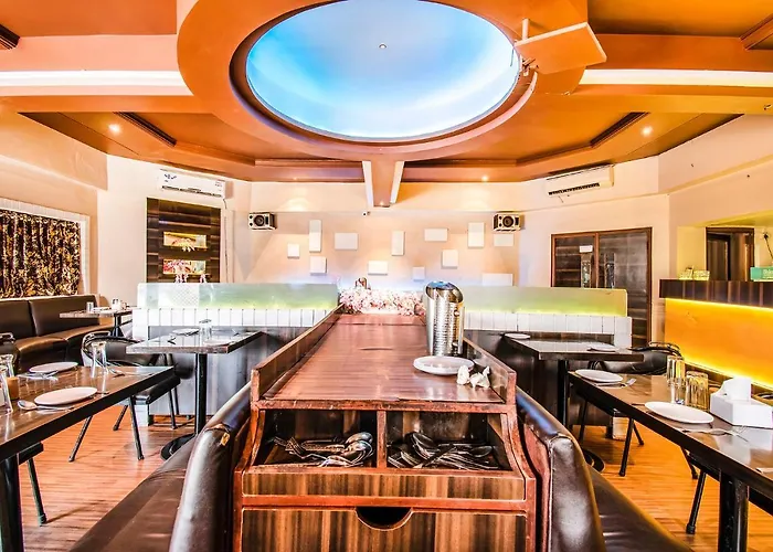 Fabhotel Vatika Mumbai Nasik Highway 3*